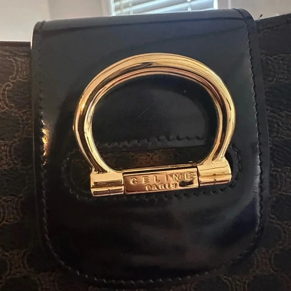 CELINE  Vintage Leather Bag - Picture 8 of 13