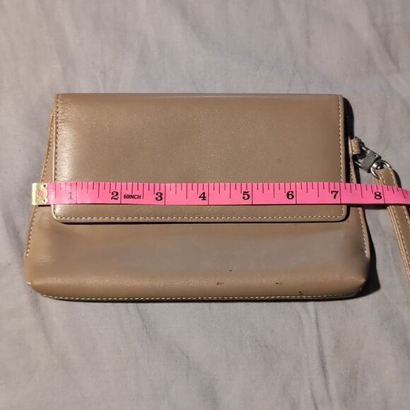 The Sak Wristlet - Picture 2 of 8