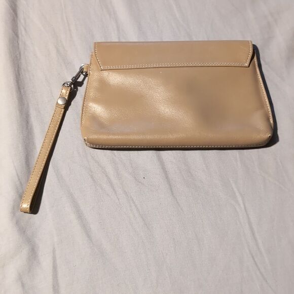 The Sak Wristlet - Picture 8 of 8