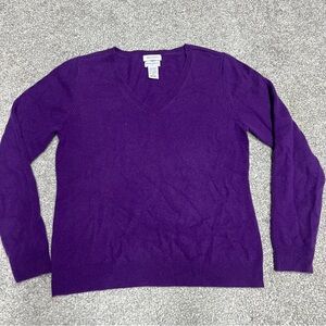 Jaclyn Smith Sweater Womens Medium Purple Cashmere V Neck Long Sleeve Pullover