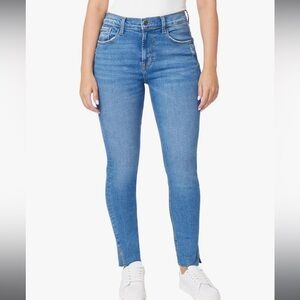 Women's Light Blue Jeans