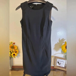 A B women’s size 6 black short sleeve pencil dress