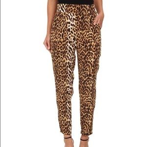 NWOT MINKPINK Leopard Pant