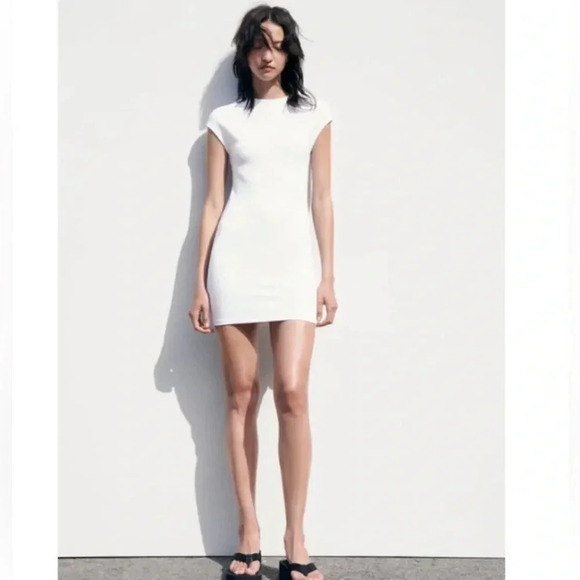 Zara Short White Dress - Picture 2 of 8