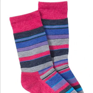 Feetures Everyday Cushioned Socks