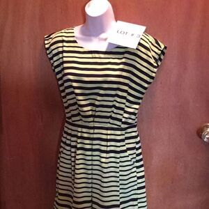 Ladies bumblebee striped dress in small by BEBOP