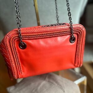 RARE - Bottega Veneta Python and Red leather Cross body bag