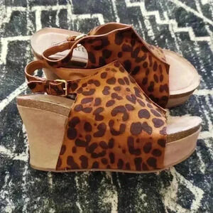 Womens‎ Cheetah Platform Sandals 7