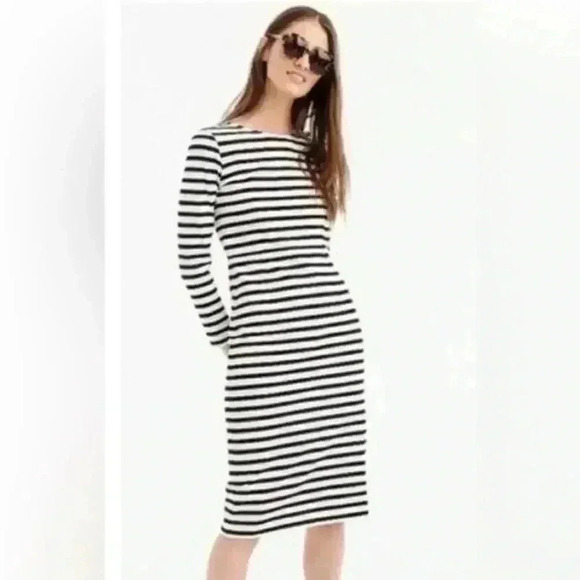 J Crew Womans Striped Long Sleeved Dress. Knee Length Size 4P - Picture 2 of 8