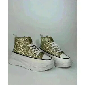 High Top Sneakers / Gold & White/ Women’s Fashion Sneakers/ Size Us 7