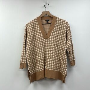 Ann Taylor Houndstooth Plaid V-Neck Boxy Pullover Oversized Sweater Tan Small