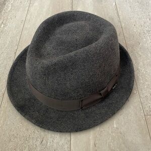 Bailey of Hollywood Wynn 100% Wool Packable Comfort Hat Grey Medium