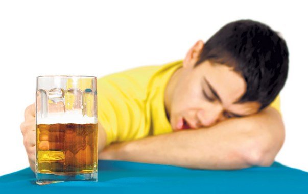 Bahaya Alkohol Bagi Tubuh