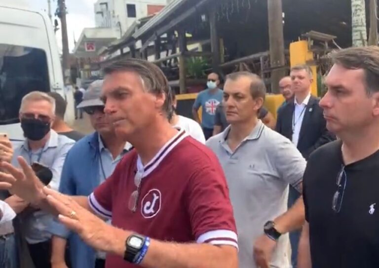 Bolsonaro revela que conversou com pai da criança de Lençóis Paulista