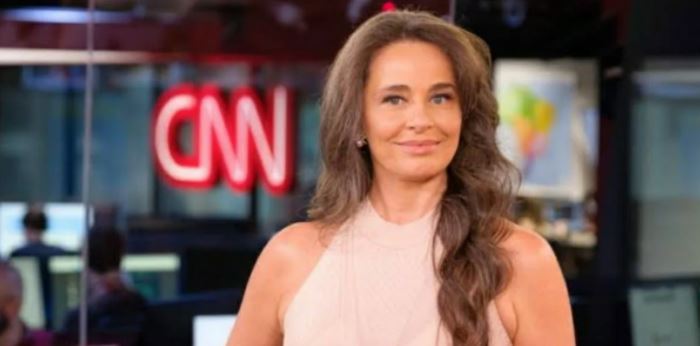 Carla Vilhena deixa CNN após ter aumento de salário negado