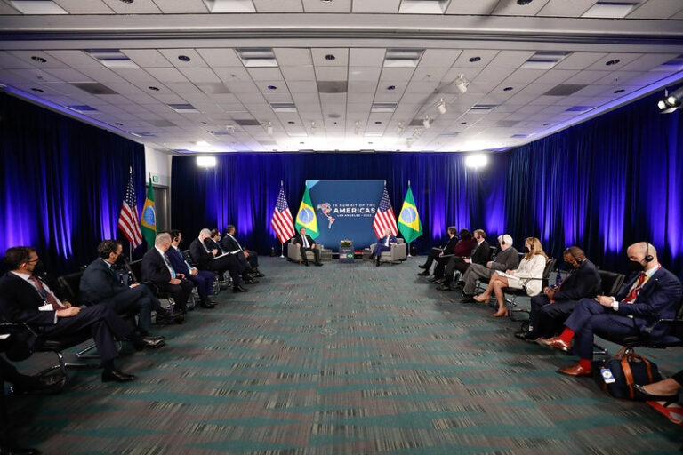 Agenda: Bolsonaro se encontra com presidentes nesta sexta (10) na Cúpula das Américas