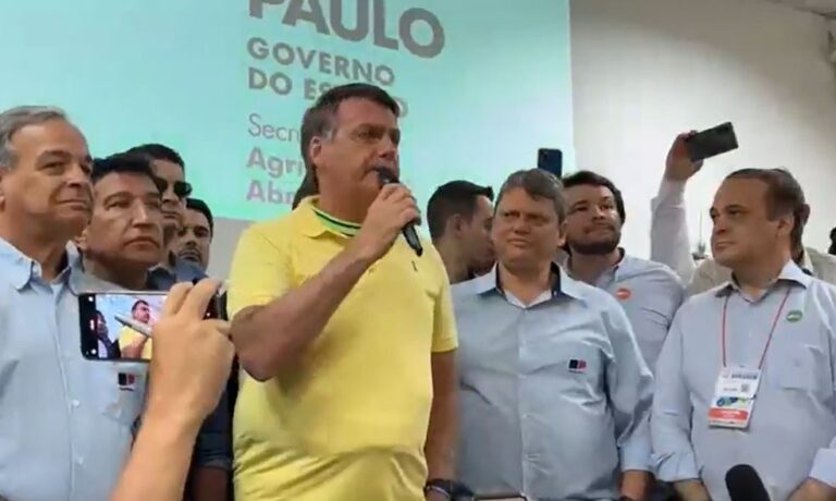 Bolsonaro discursa na AgriShow 2023