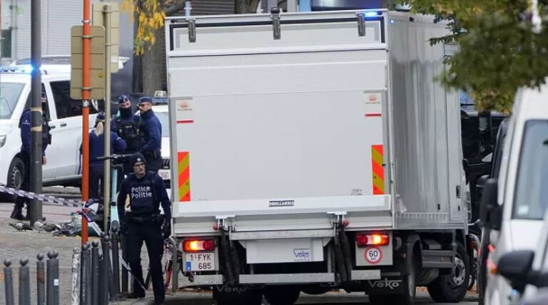 Governo belga confirma morte de terrorista que assassinou dois torcedores suecos