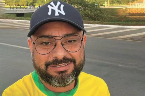 Homem preso pelo ‘8 de Janeiro’ diz que sequer estava em Brasília naquele dia