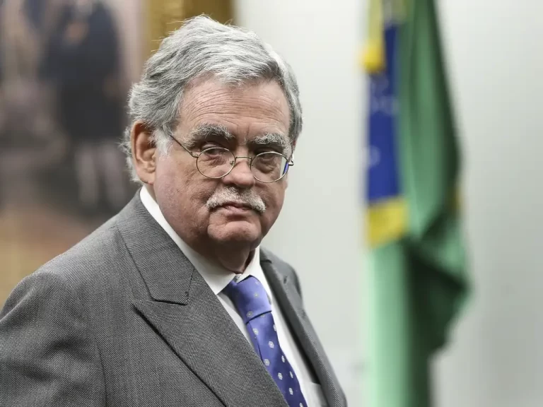 Decisão de Moraes é ‘afronta aos advogados’ que ‘nem na ditadura’ ocorreu, aponta criminalista