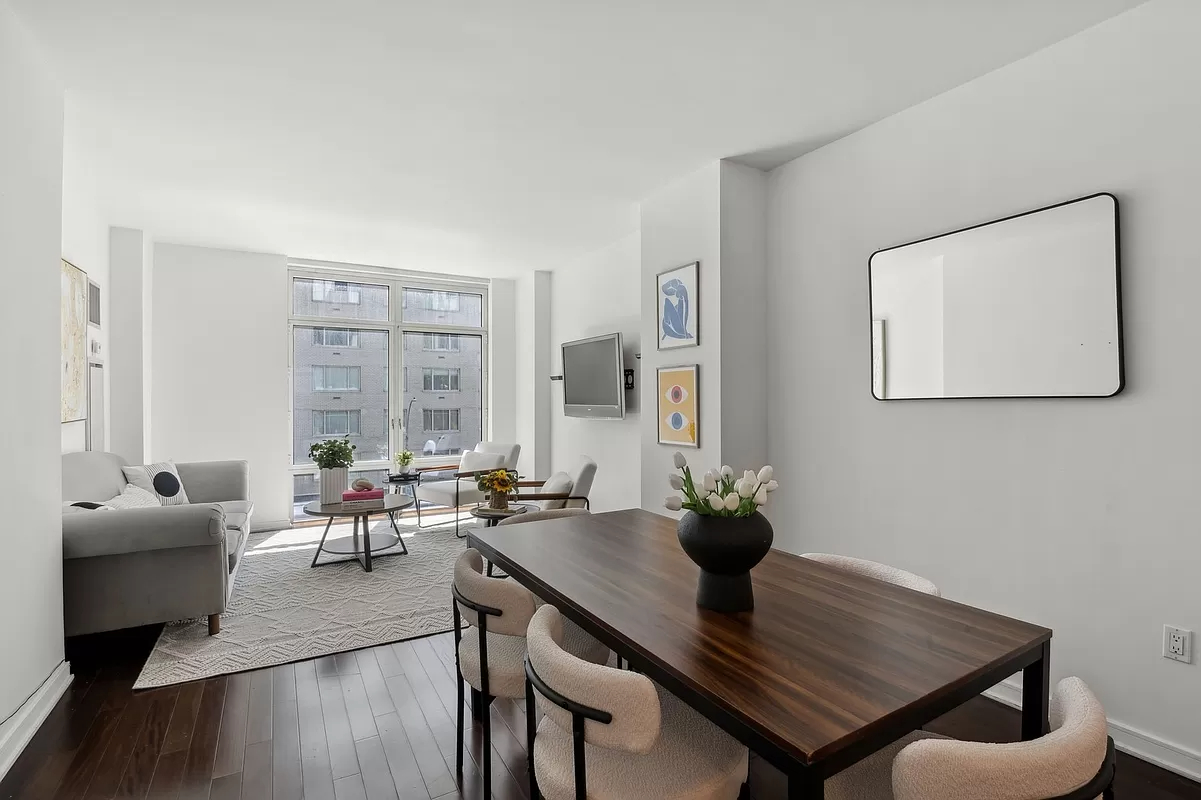 207 East 57th Street Unit: 4AB