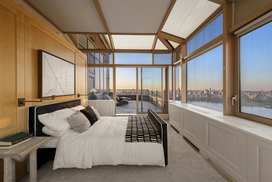 30 East 85th Street Unit: PENTHOUSE