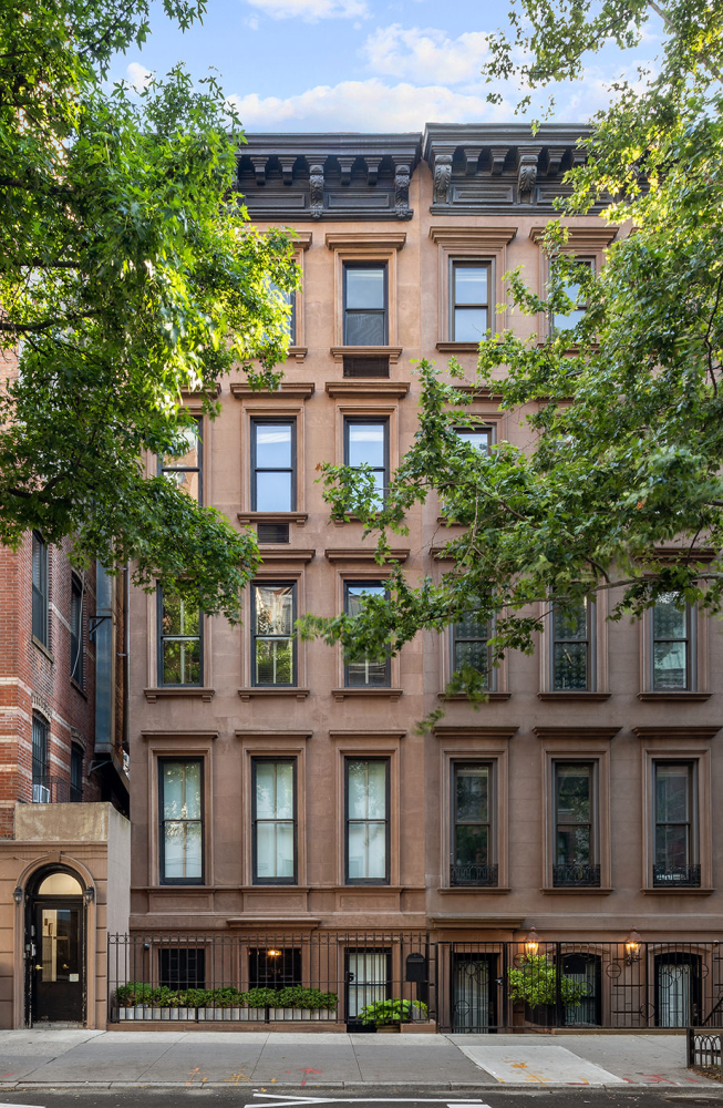 134 East 62nd Street