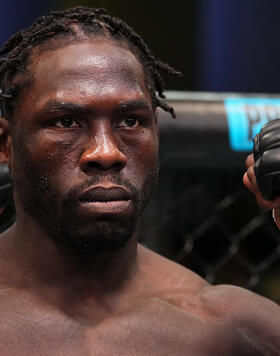  Jared Cannonier prepares to fight Marvin Vettori of Italy in a middleweight fight during the UFC Fight Night event at UFC APEX on June 17, 2023 in Las Vegas, Nevada. (Photo by Chris Unger/Zuffa LLC)