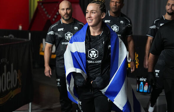 Vanessa Demopoulos prepares to face \km in a strawweight fight during the UFC Fight Night weigh-in at UFC APEX on October 07, 2023 in Las Vegas, Nevada. (Photo by Al Powers/Zuffa LLC)