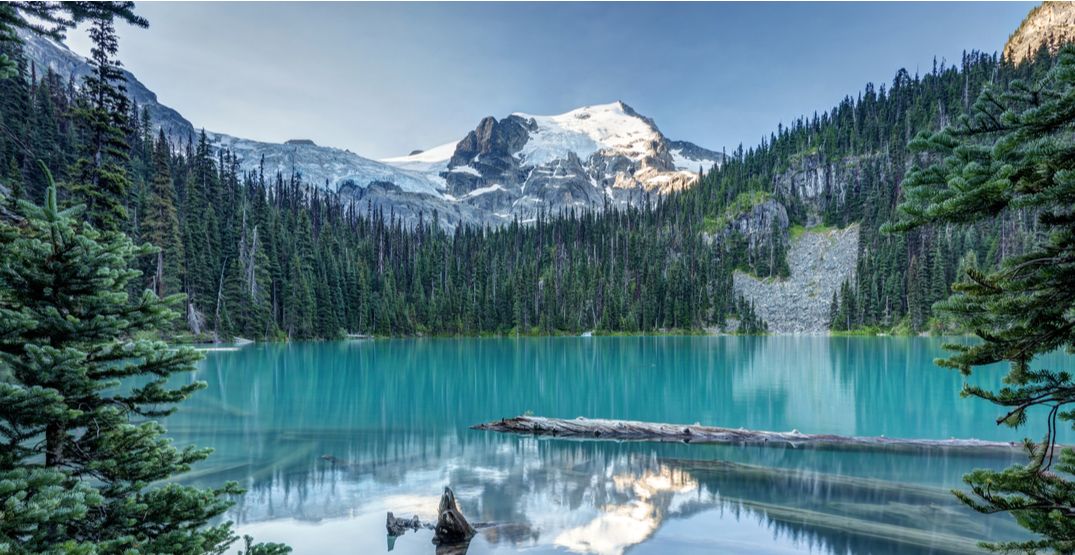 Joffre Lake (Pierre Leclerc/Shutterstock)