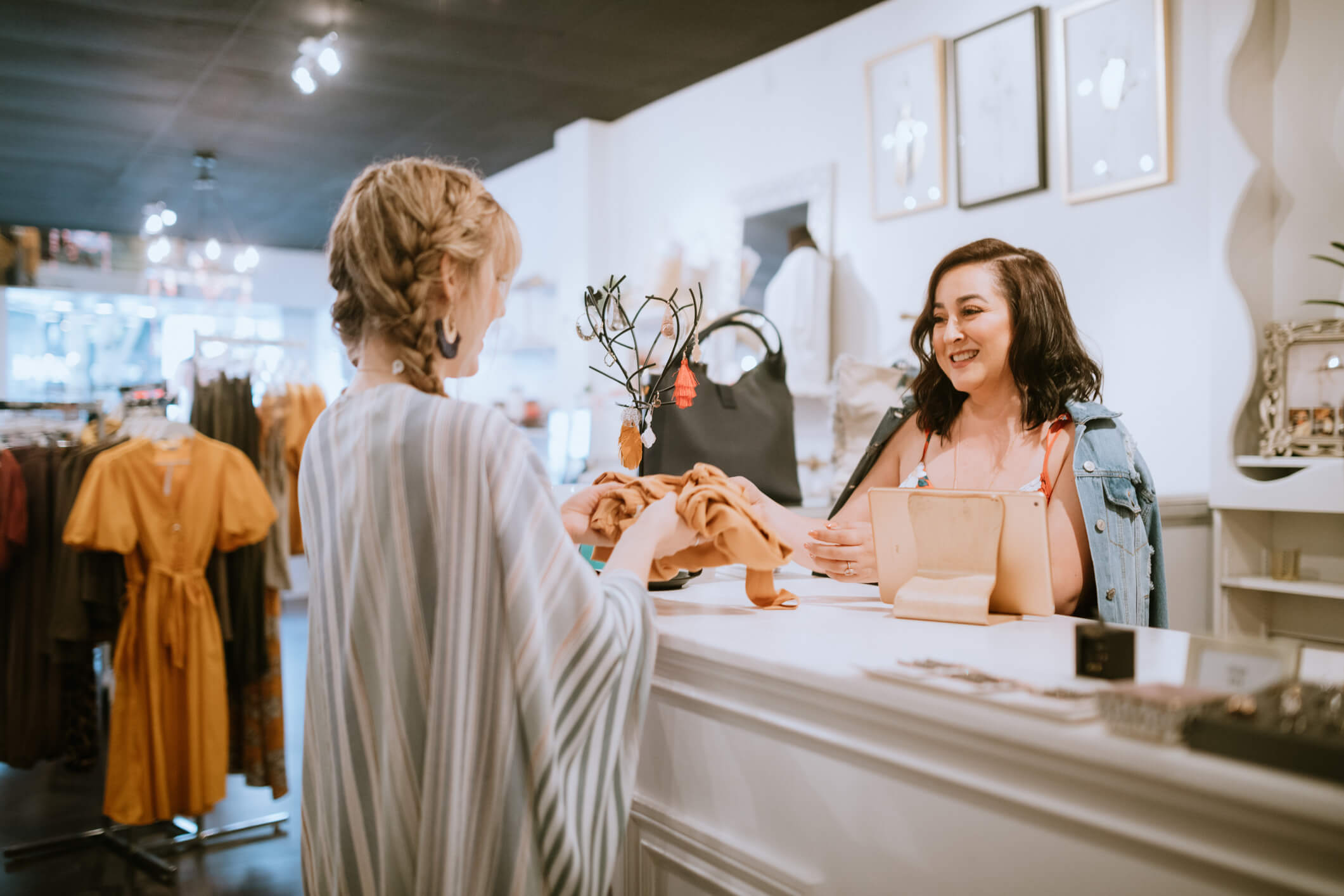 Como sua equipe deve abordar um cliente da melhor maneira?