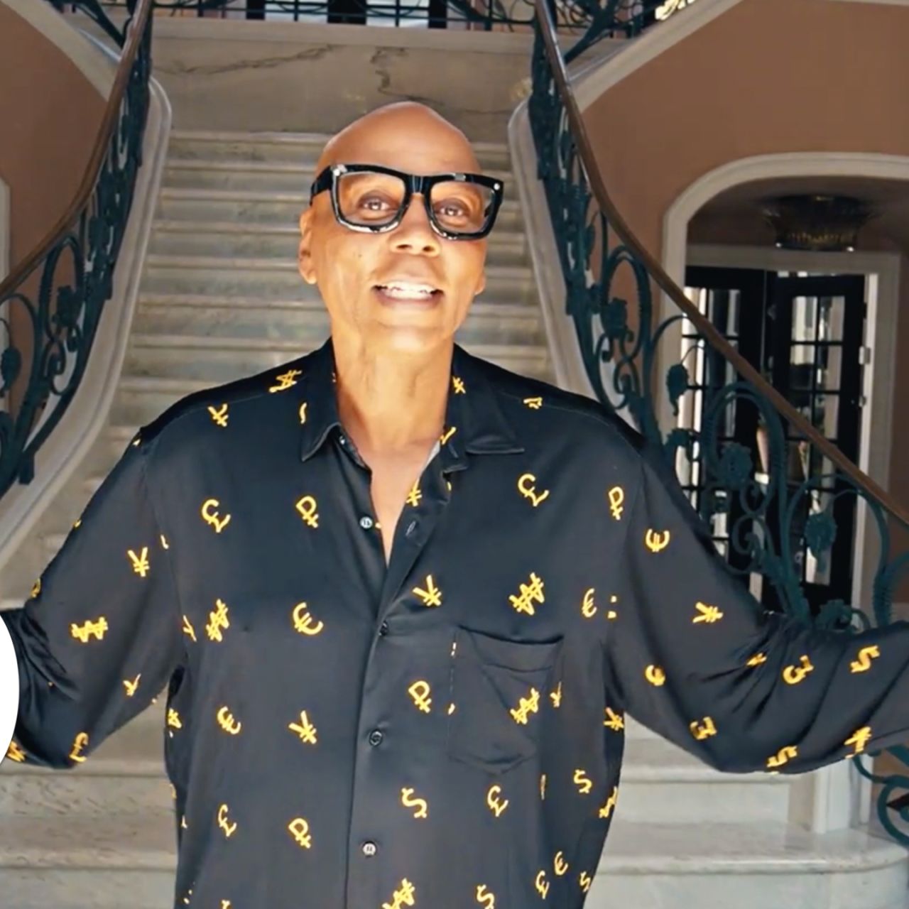 RuPaul: un tour nella sua strabiliante casa di Beverly Hills