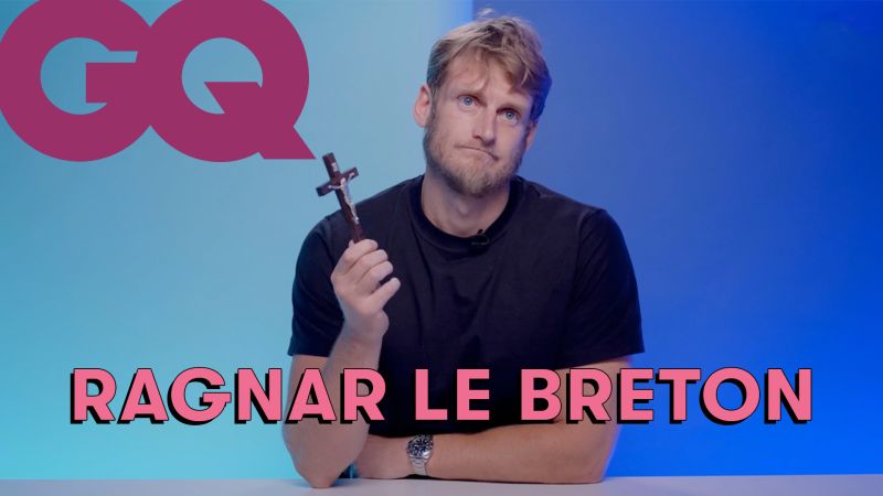Voir Les 10 Essentiels De Ragnar Le Breton Kufi Protege Dents Et Rolex Les 10 Essentiels Gq France