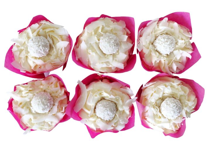 raffaello coconut cupcakes