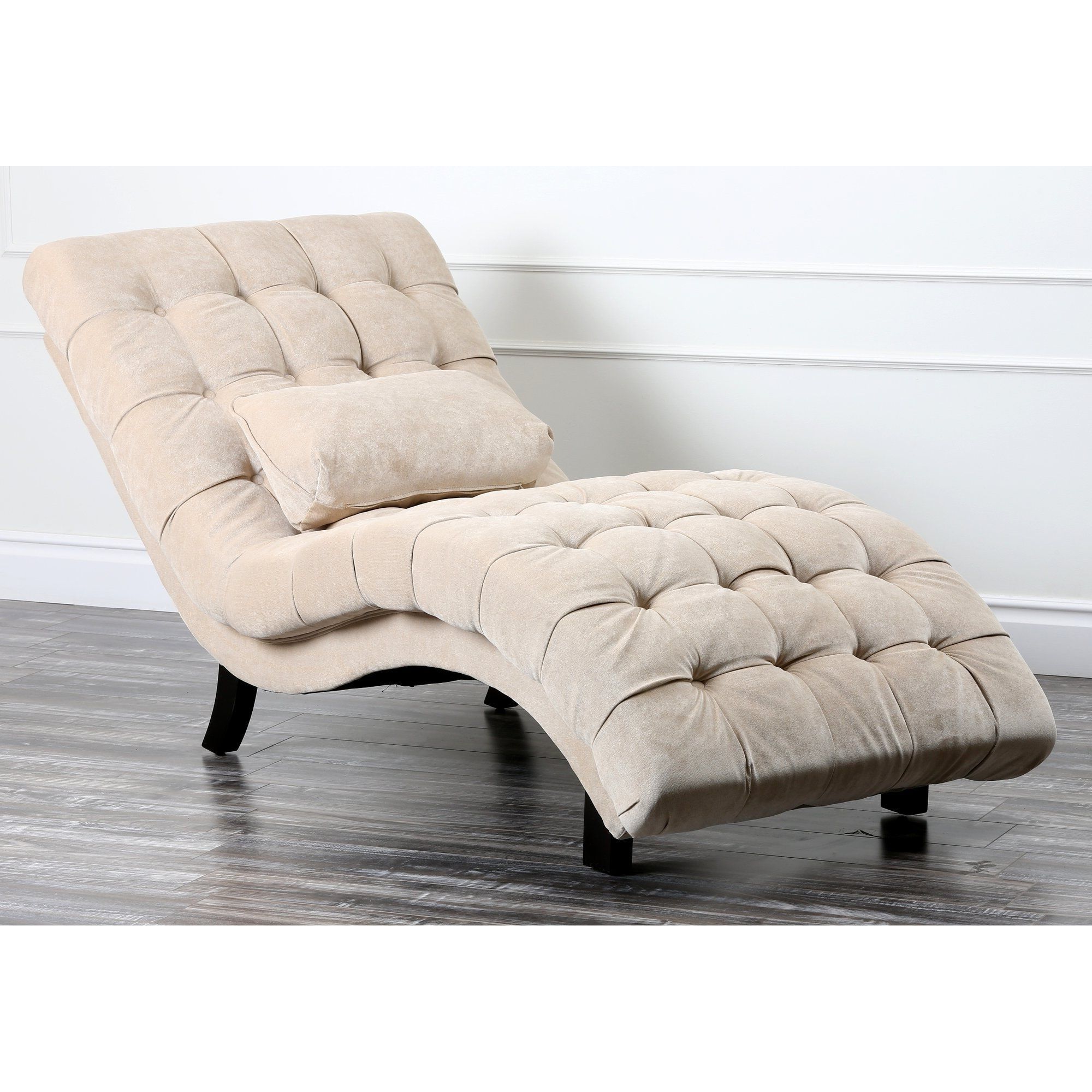 Featured Photo of Bedroom Chaise Lounge Chairs