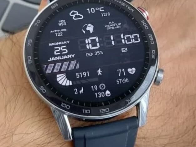 Black and White animated digital watch theme