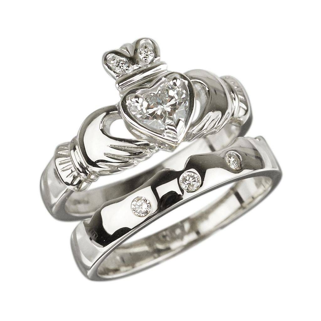 Featured Photo of Irish Engagement Rings Claddagh