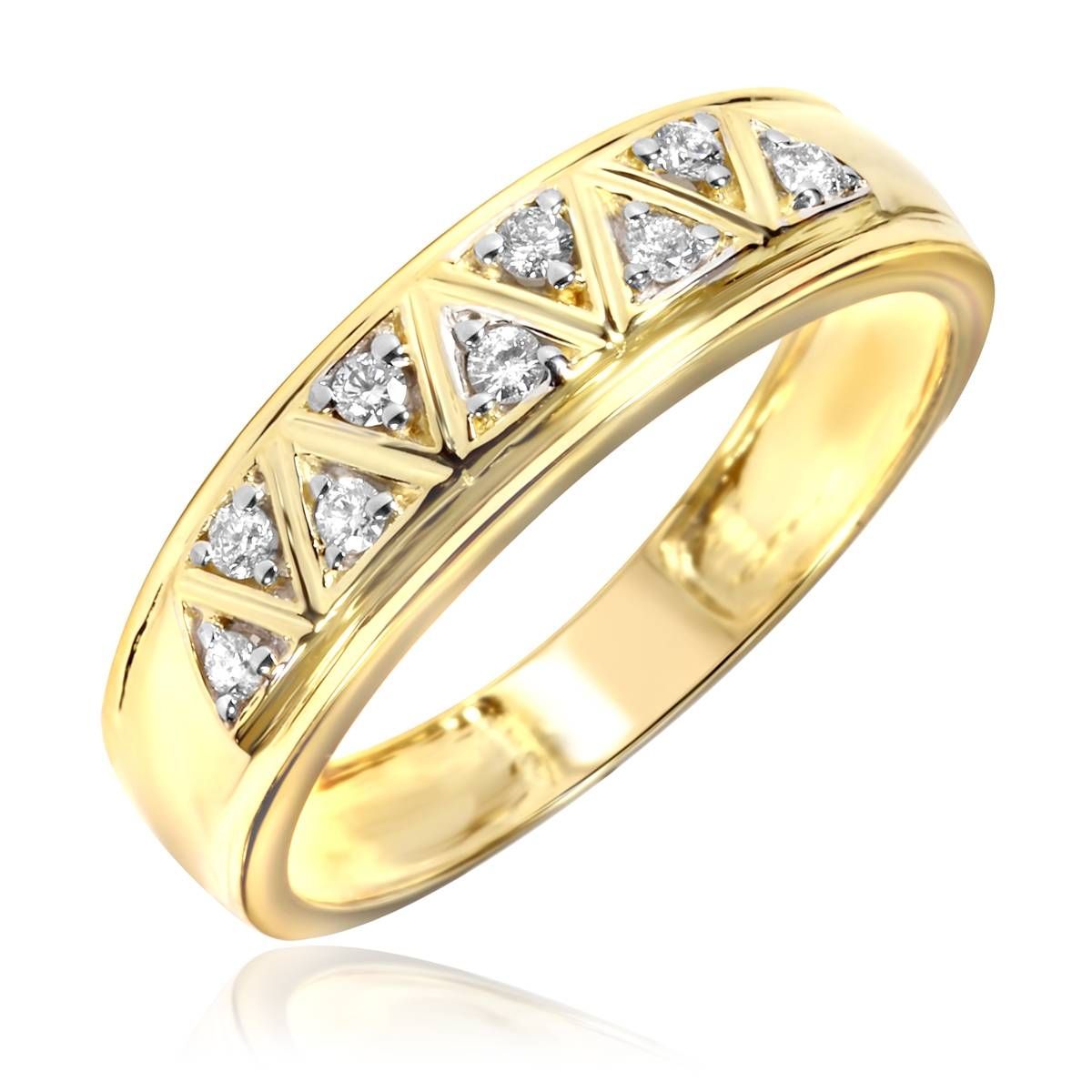 Featured Photo of Gold Men Wedding Rings