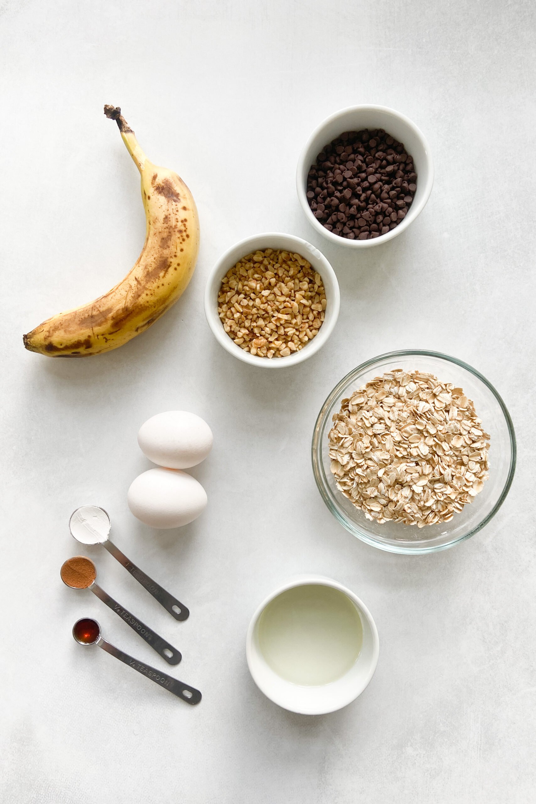 Ingredients to make banana oat waffles