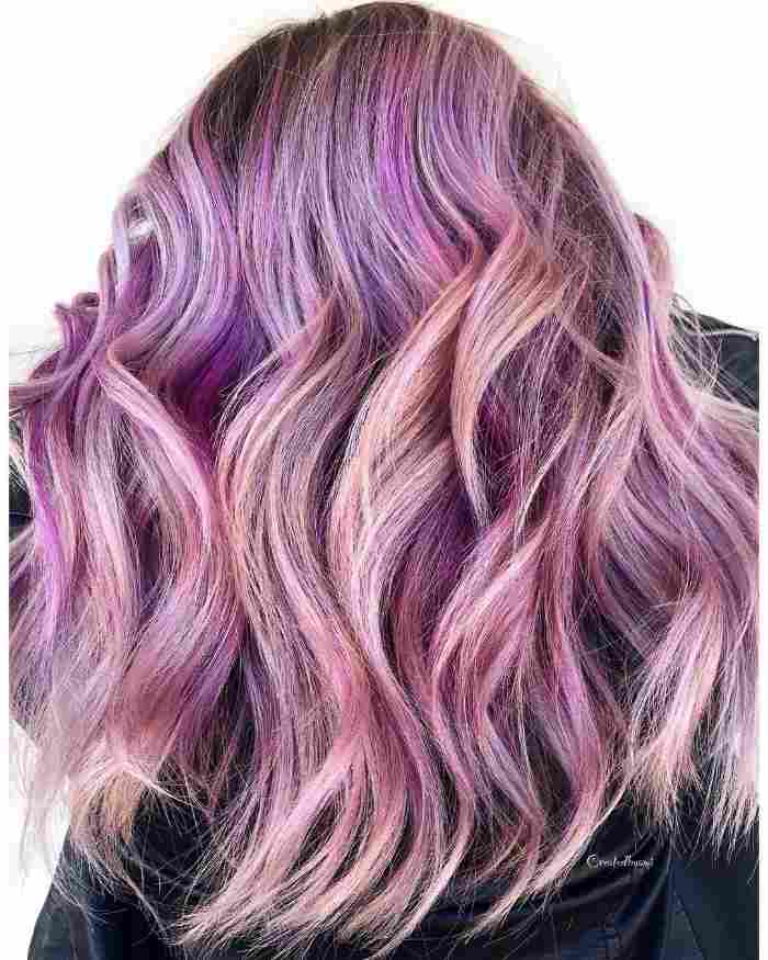 model pink hair