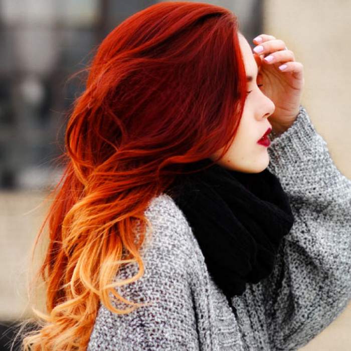 model warna rambut merah api
