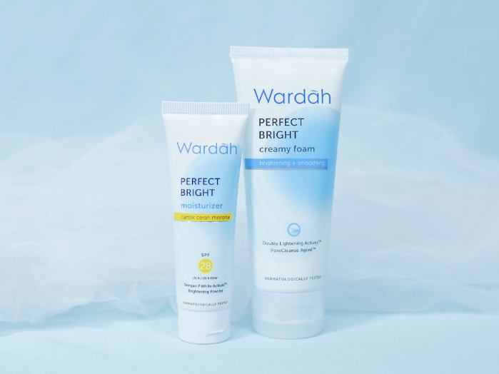 Manfaat Wardah Perfect Bright creamy foam