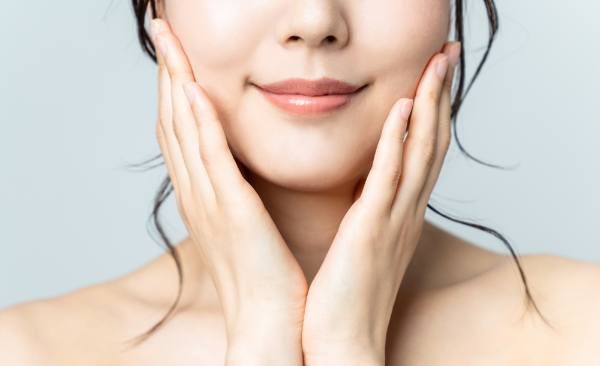6 Cara Pakai MS Glow Acne dan Serum yang Efektif Atasi Jerawat