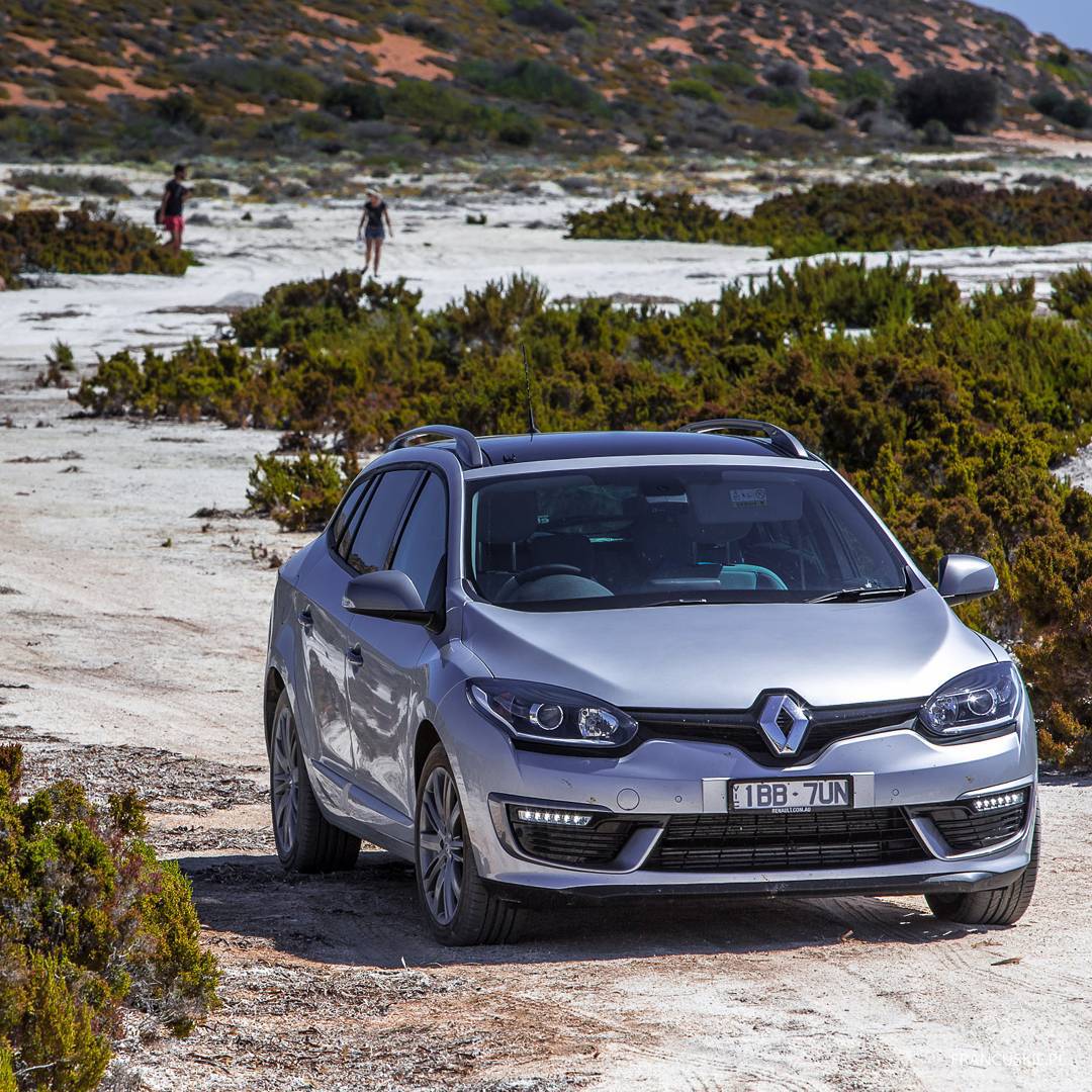 Renault Megane in Autralia: https://francuskie.pl/test-renault-megane-automat/ #renault #megane #australia #westaustralia