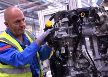 Opel stworzy nowe silniki dla Grupy PSA
