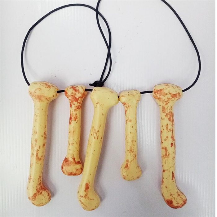 Collar diseño huesos - Galerías el Triunfo - 061072514104