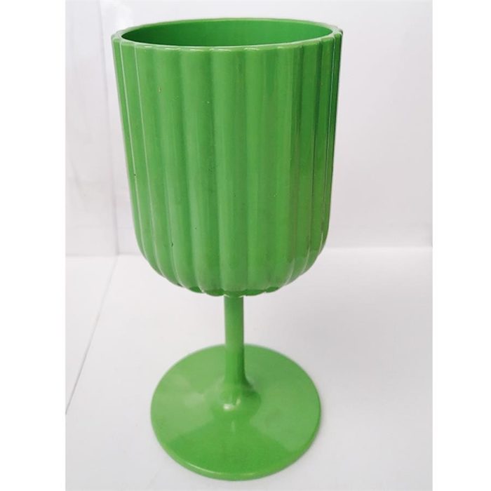 Copa de plastico color - Galerías el Triunfo - 093072584236