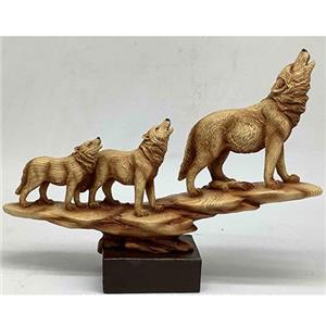 103072817016 - Familia de lobos de resina imitacion madera - galerías el triunfo