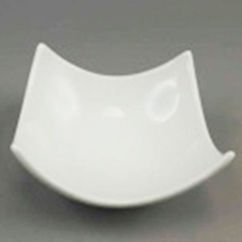 Platito de porcelana blanca - Galerías el Triunfo - 090007046230