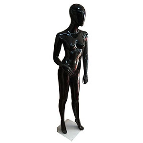 Maniqui negro de mujer - Galerías el Triunfo - 221001736163